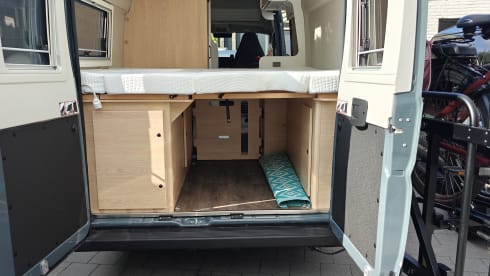 CliffX – 2 persoons Sunlight CliffX bus uit 2026