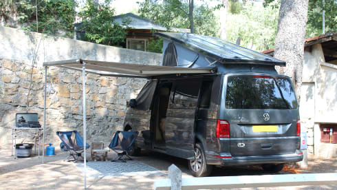Olli – 2024 Conversion - 4 berth VW campervan from 2017 - equipment included!