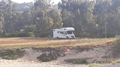 Sunlight A72 – Ideal spacious and neat alcove family camper.
