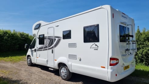 Ronnie – 6 berth Fiat Swift 486 from 2023