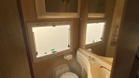 Mobilvetta Camper Attic 6 seats from 2007