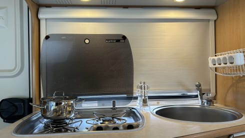 4p Adria Mobil semi-integrated from 2006