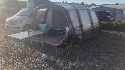 WILFY – 4 berth Volkswagen bus from 2016