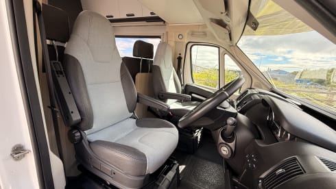 Great Scottish Cruiser – Caravane Fiat 7 couchages avec alcôve à partir de 2021