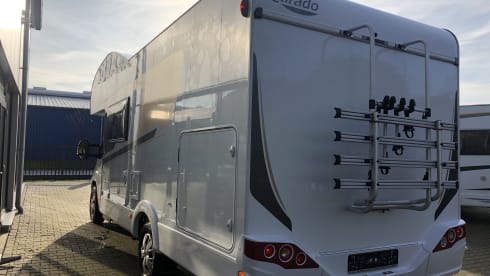 Elvis – Dethleffs camper with lots of space