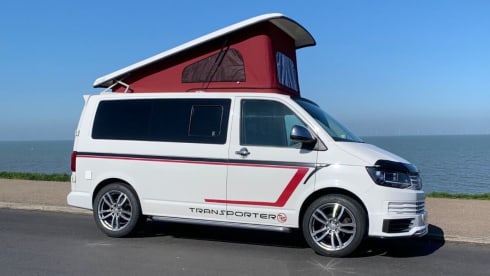 4 berth Volkswagen Transporter Campervan