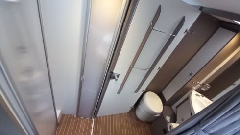 Perfecto Deluxe  – Etrusco 7400 Qb