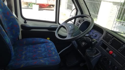 Jhonny Lucky - The lucky camper!