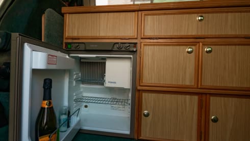 Vinny – 4 Berth Volkswagen Trident