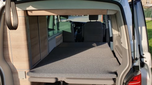 Cali-Waka – 4pers. 2023 Volkswagen California Coast Van