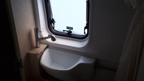 5P ingerichte bestelwagen