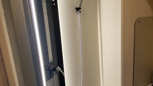 Evo – Very nice and well-kept 7-8 sleeper