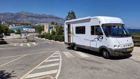 bart – 5p Hymer semi-integrated 
