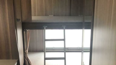Louis, Camper to Go – Luxurious, spacious and comfortable Mc Louis Glamys 14, air conditioners, bunk beds