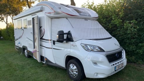 Callie Camper – 4p Elnagh T-Loft 581 Fiat Ducato 2.5 (2018)