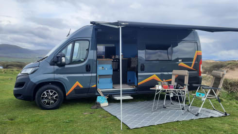 "Bod Campervan"  Luxury, Perfect for Two! (Staffs/N.Wales)