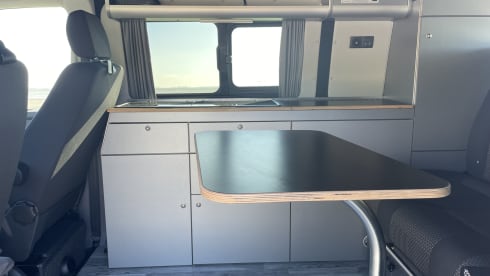 Bonnie – VW T6.1  Campervan Top Spec and Brand New Conversion