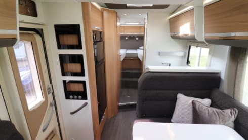 5p Adria Mobil semi-integrated uit 2019