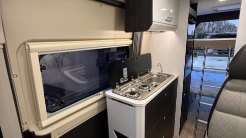 4p Benimar bus uit 2024