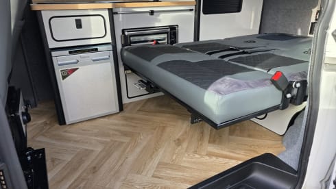 'Cow' Parsley – VW-Campingbus mit 4 Schlafplätzen