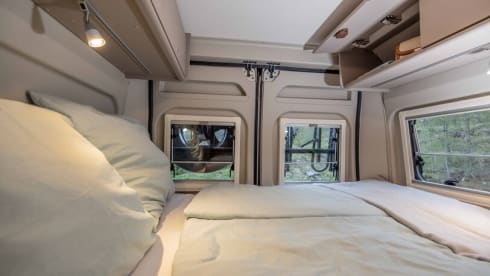 CampChamp – Brand new Campervan from 2024 with Skyloft, air conditioning and much more!
