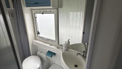 4p Chausson semi-integrated from 2001
