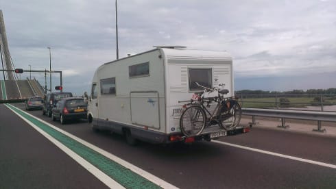Freedom – Large family motorhome - Mobilvetta Euroyacht 175.