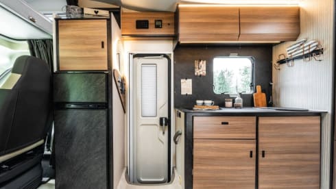 King VII – Brand new Rimor camper for 5
