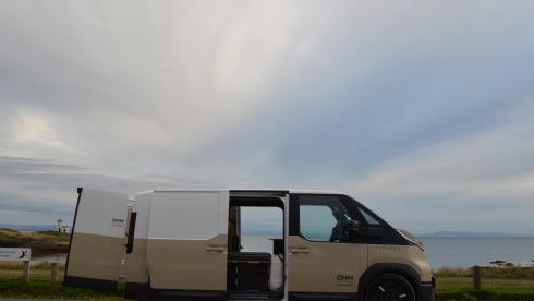 Juniper – Op maat gemaakte Kia PV5 elektrische ecocamper in Edinburgh | Ohm Campers