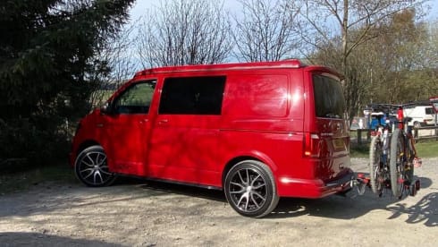 Big Red – 4p Volkswagen Campervan ab 2018