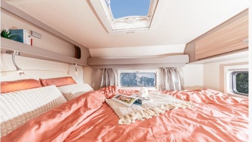 Raumwunder  – Maple Canada AD