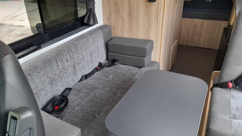 BP70 – 4 Berth Campervan/Motohome - fully equipped for your next Adventure