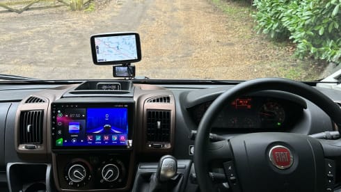 Bessecarr 597 – 2 berth Swift semi-integrated from 2021