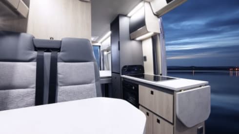 Floyd – 2026 Auto Trail fully off-grid Campervan 