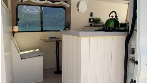 Ruby – Autobus Ford a 2 posti letto del 2018