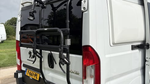 Campr Outcast – Campr Outcast - Tough, spacious off-grid camper