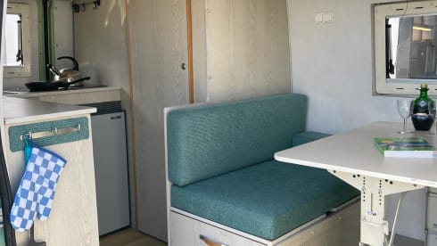Possl bus camper with many free extras