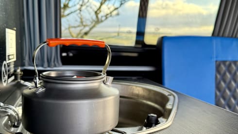 Luxury Clean 3 Berth VW Transporter for hire 