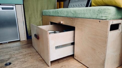 Little Nics  – 2 Berth Solar powered cozy campervan with awning 