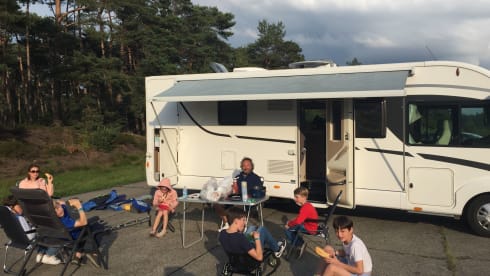 Odette – Luxury Family camper 5 p