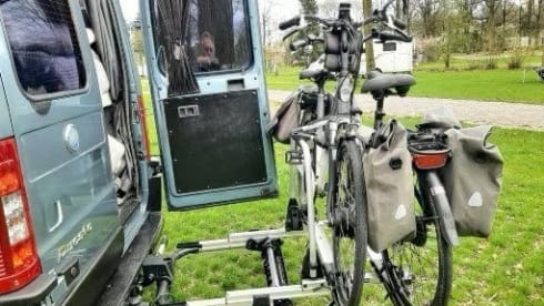 2p Fiat bus uit 2006