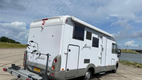 4p Bürstner integrated uit 2007