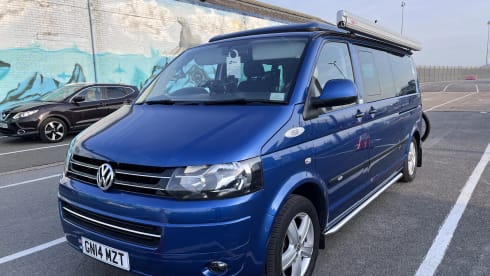Dora – Camper Volkswagen a 2 posti letto del 2014