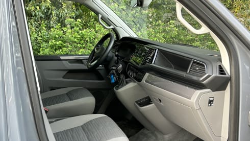 Grey Cali – 4p Volkswagen California from 2024
