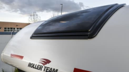 Forest – 6 berth Roller Team  675 Auto
