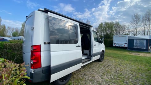 Noeste bus – 4p Volkswagen campervan uit 2015