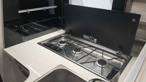 4p McLouis semi-integrated from 2025