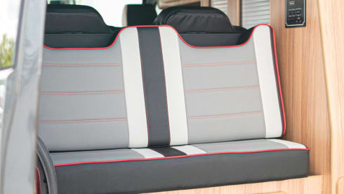 Nuptse  – VW Camper 