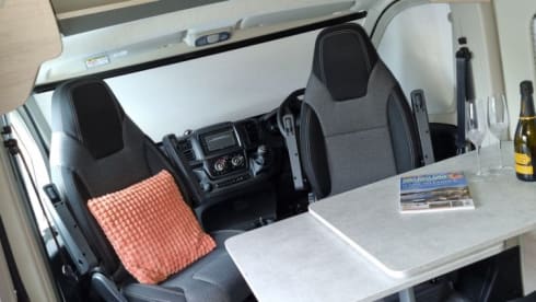 Marma camper, memory maker – 4 berth Fixed bed, great layout