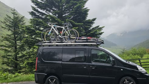 Vance  – 2 berth Citroën dispatch campervan 